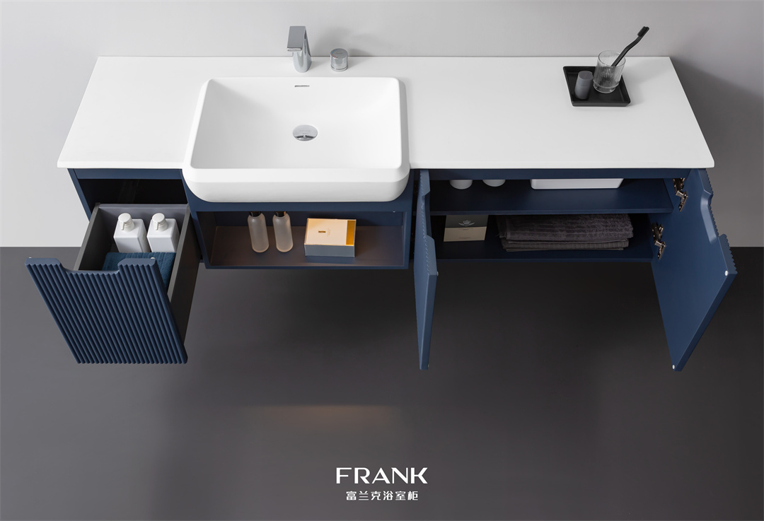 富兰克浴室柜新品子曰