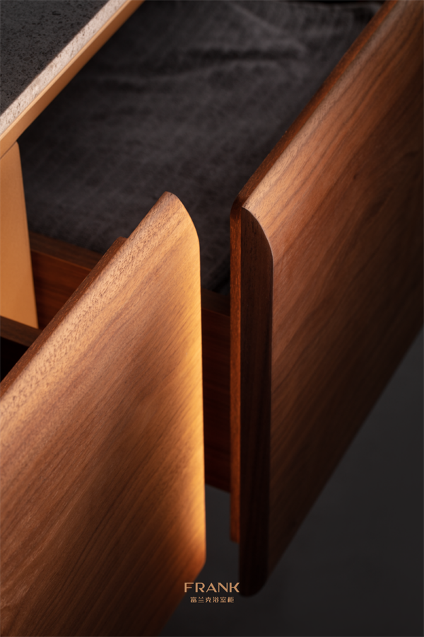 1733123868835.png 图片 9.png